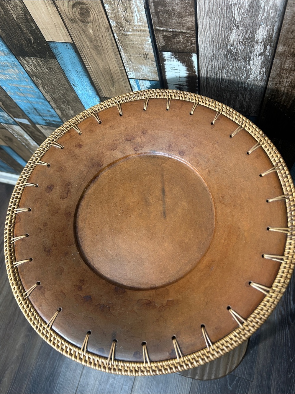 Rustic BrownDecorative charging plate with Woven Edge